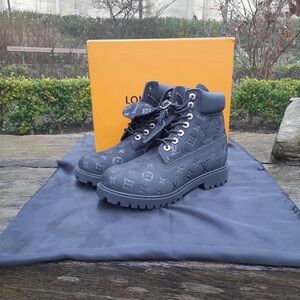 Men's Black timberland boots